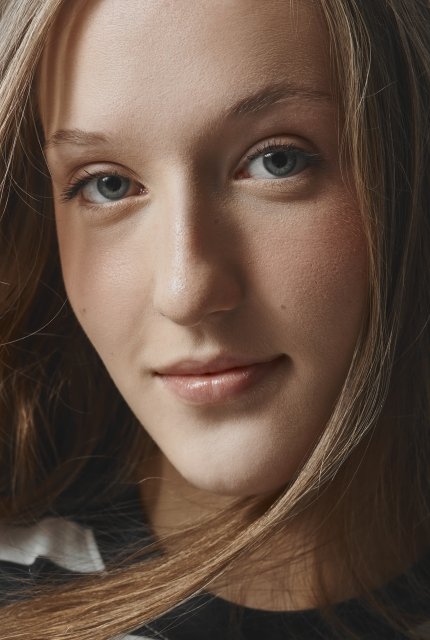 Vertical Image 2
